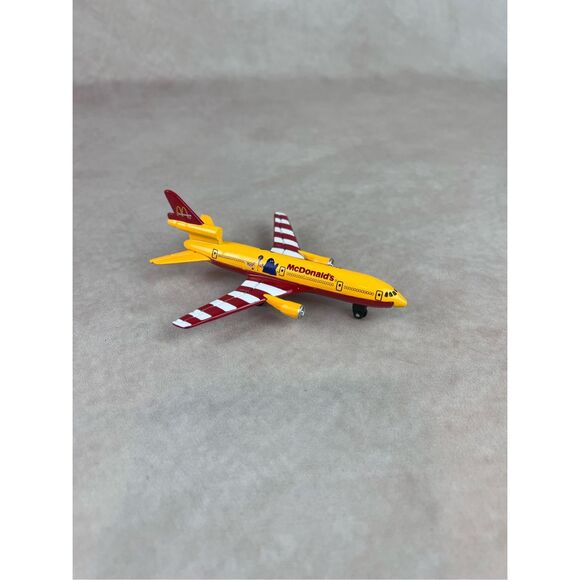 Vintage 2000 Matchbox Ronald McDonald's SB13 DC-10 Plane Grimace Airplane - Picture 1 of 6
